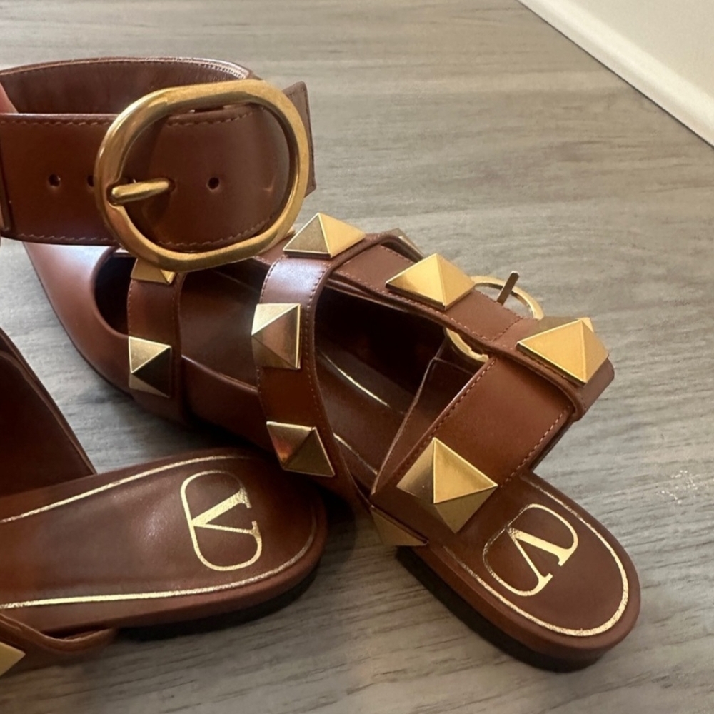 Valentino Cognac Sandals with Gold Accents